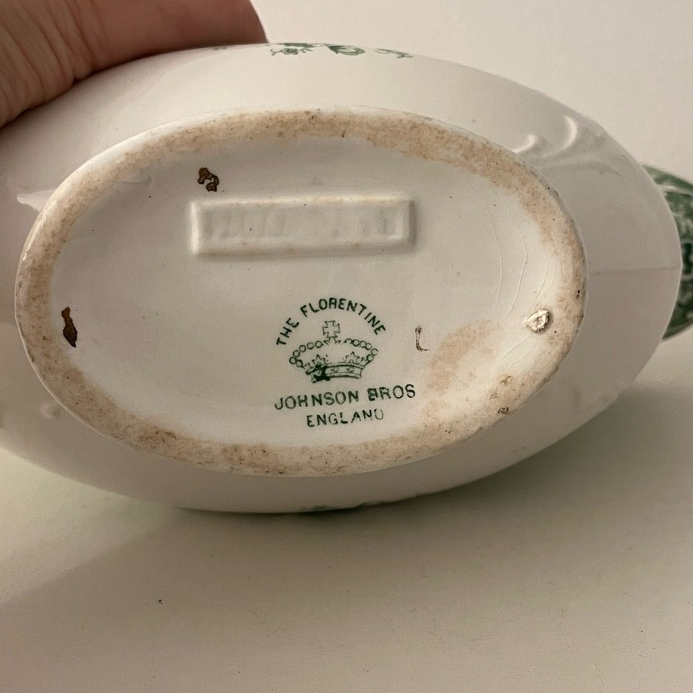 Vintage Johnson Brothers The Florentine Green Pattern  Gravy Boat England - Picture 7 of 15